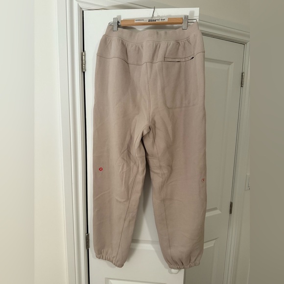 Lululemon unisex Sweatpants - Team Canada branded, Size M - Picture 2 of 3